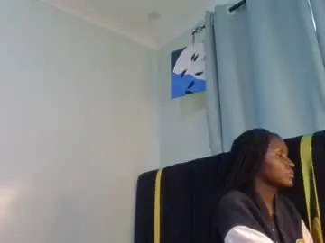 Chaturbate Live Sex Cam of gud_lunah1