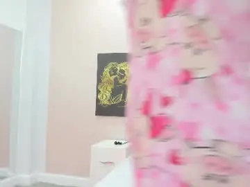 Chaturbate Live Porn of miabrown001
