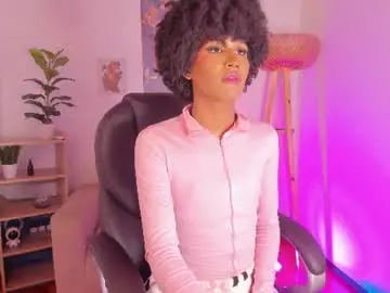 Chaturbate Watch Live Sex Cams of naomisaenz_