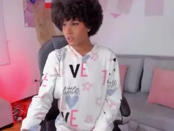 Chaturbate Nude Webcam of naomisaenz_