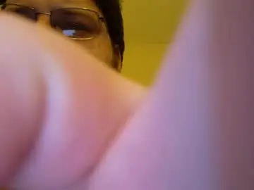 Chaturbate Free Live Porn of pinkdolphin667