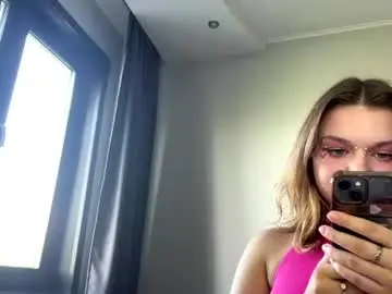 Chaturbate Free Porn Cam of leonidadesantiago