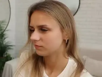 Chaturbate Watch Live Sex Cams of wendy__doll