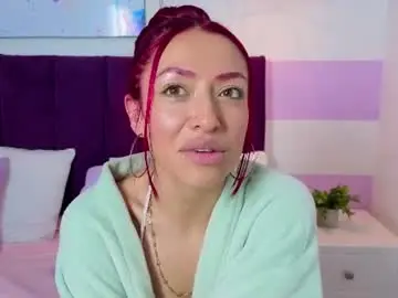 Chaturbate Live Sex Cam of scarlett__bell