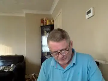 Chaturbate Live Sex Cam of scottsman214