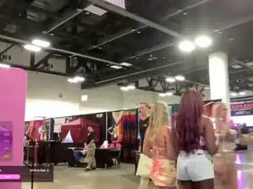 Chaturbate Watch Live Sex Cams of laurenphillips