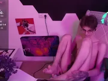 Chaturbate Live Sex Cam of shiromy_