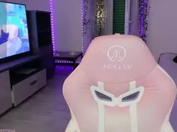 Chaturbate Watch Live Sex Cams of xxxhoneyxx