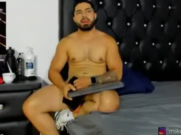 Chaturbate Nude Webcam of mikeblaree