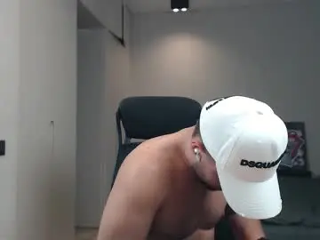 Chaturbate Adult Webcam of sandro_best