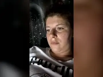 Chaturbate Live Sex Cam of bigtitslala