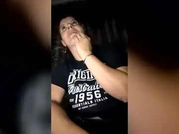 Chaturbate Best live sex cam show of bigtitslala