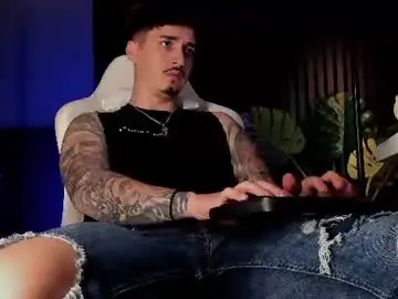 Chaturbate Adult Video Chat of matt_thestud