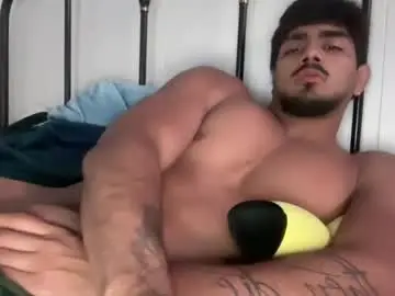 Chaturbate Best live sex cam show of avamo2