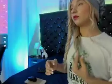 Chaturbate Sex Cam of bellaroge