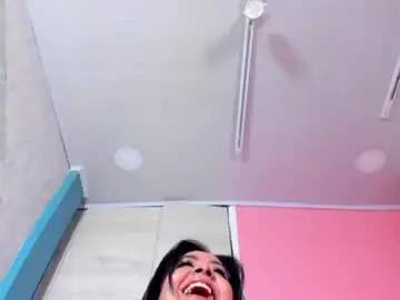 Chaturbate Free Porn Cam of miia_velvet_