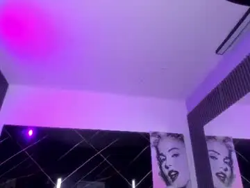Chaturbate Sex Chat of nina_hazee_