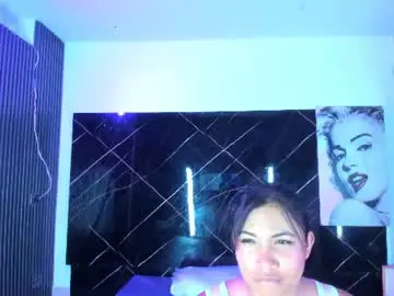 Chaturbate Nude Webcam of nina_hazee_