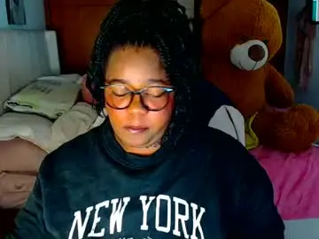 Chaturbate Live Sex Cam of suggarbaby1