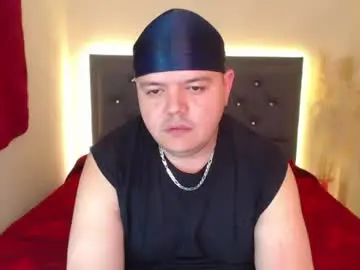 Chaturbate Live Sex Cam of shariklenner777