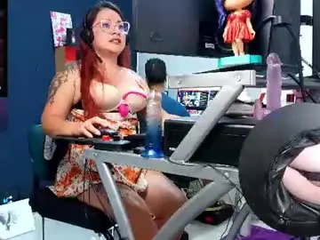 Chaturbate Free Porn Cam of leidycrstnch21