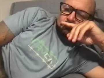 Chaturbate Free Live Porn of pleasesitonmycock