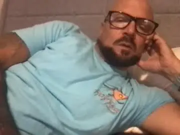 Chaturbate Sex Chat of pleasesitonmycock