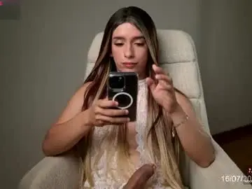 Chaturbate Free Live Porn of fiorella_sweetsucker