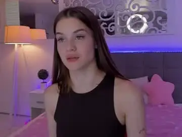 Chaturbate Adult Webcams of luisaclover