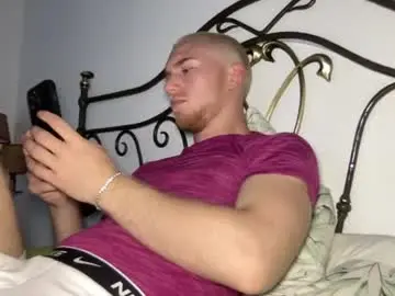 Chaturbate Sex Cam of pavelrey