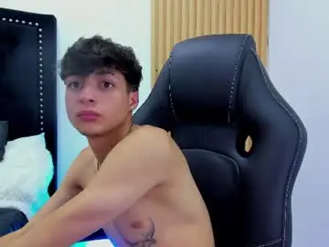 Chaturbate Live Sex Cam of stonn_69
