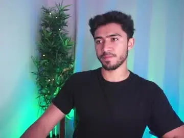 Chaturbate Free Porn Cam of damon_frost