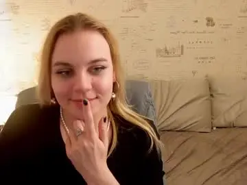 Chaturbate Sex Chat of glow_margo