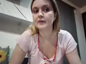 Chaturbate Sex Chat of avery_doll21