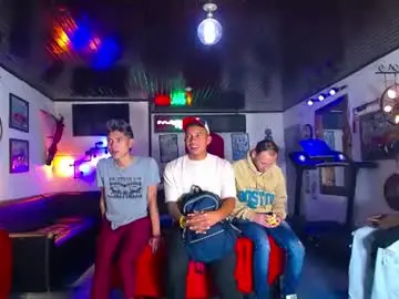 Chaturbate Watch Live Sex Cams of flyckers