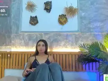 Chaturbate Live Porn of sophie_sweet8