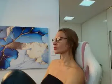 Chaturbate Free Live Porn of milf_tea