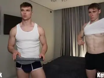 Chaturbate Live Sex Cam of nik_sharp