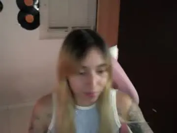 Chaturbate Free Live Porn of saucy_jenn1