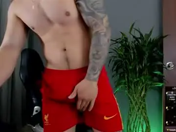 Chaturbate Live Sex of boyc02_