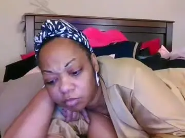 Chaturbate Sex Cam of brownroundrenee