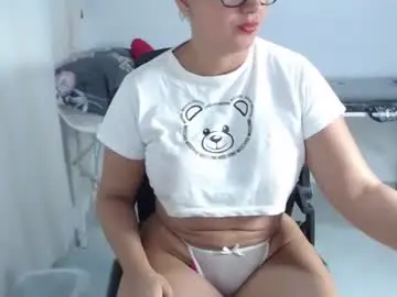 Chaturbate Nude Webcam of jenifersexy69