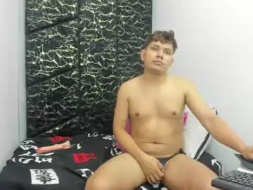 Chaturbate Free Porn Cam of davejonesz
