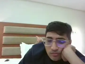 Chaturbate Free Live Porn of ankur1722