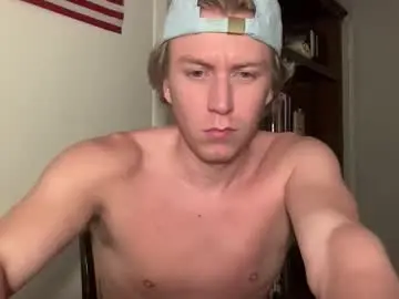 Chaturbate Live Sex Cam of clydeaustin