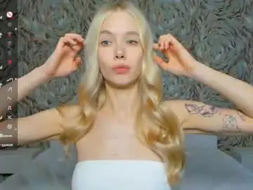 Chaturbate Best live sex cam show of eshcka