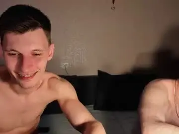 Chaturbate Sex Cam of kevin_hornyyy