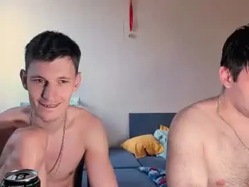 Chaturbate Sex Chat of kevin_hornyyy