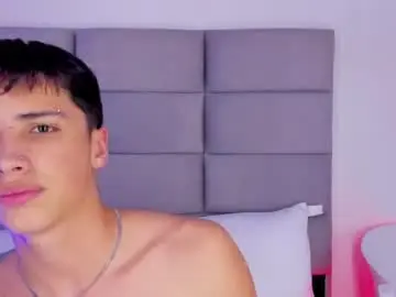 Chaturbate Live Sex Cam of joshclaarktt