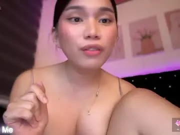 Chaturbate Live Sex Cam of lily_ash